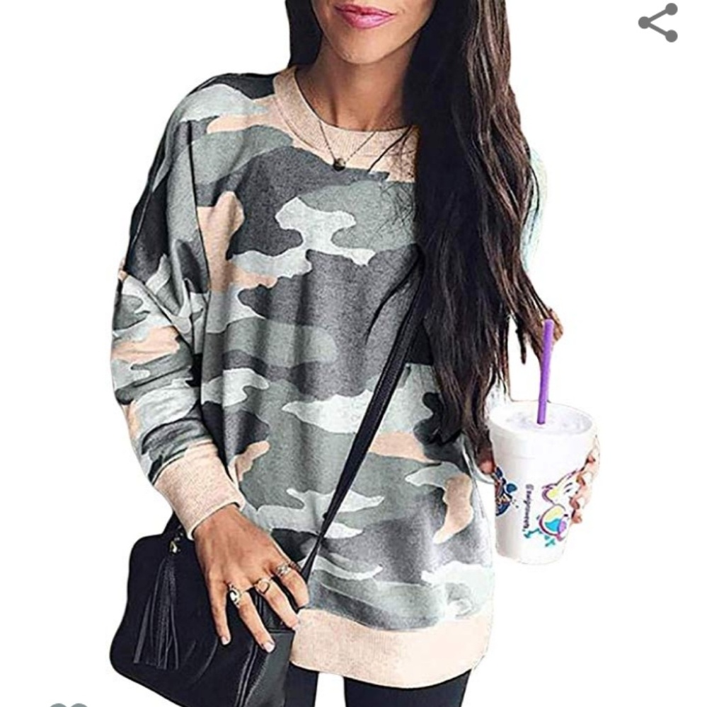 Light-weight Camo Crewneck